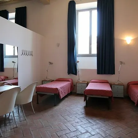 호스텔 Orsa Maggiore For Women Only 로마