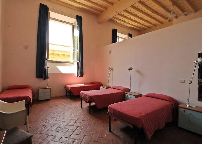 Orsa Maggiore For Women Only אכסניה *