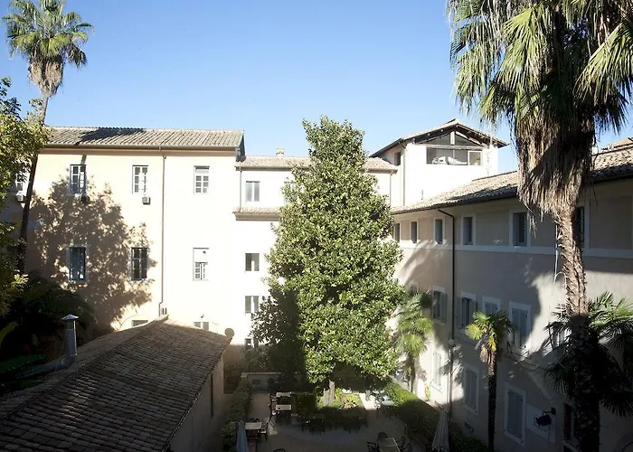 Orsa Maggiore For Women Only אכסניה רומא