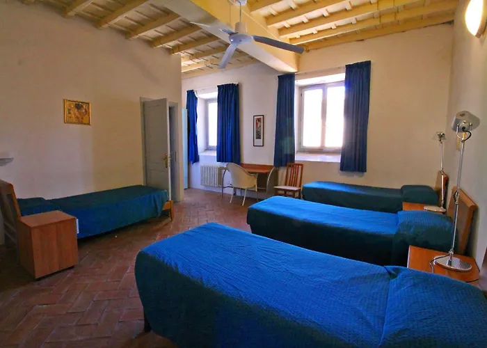 אכסניה Orsa Maggiore For Women Only רומא