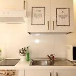 Orsa Maggiore For Women Only Hostel